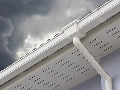 Residential-commercial-roofing-contractor-Michigan-MI-seamless-gutters-1